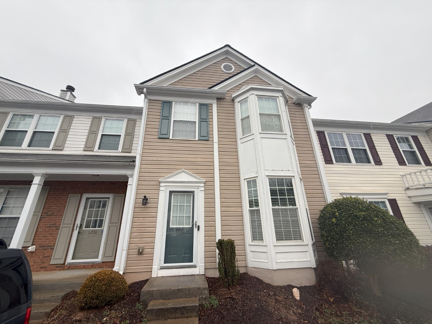 1210 Kilmington Ct, Alpharetta, GA 30009; 2BR/2.5BA Townhome for Lease at $2,100/month